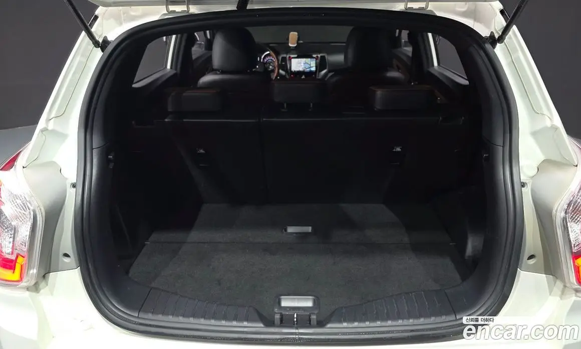 SsangYong TIBOLI 2018 1.6 автомат (гидро), фото 20