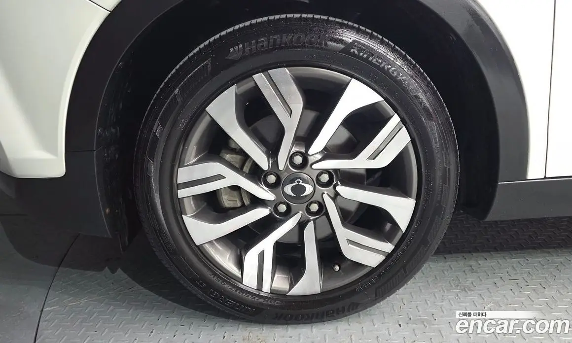 SsangYong TIBOLI 2018 1.6 автомат (гидро), фото 5