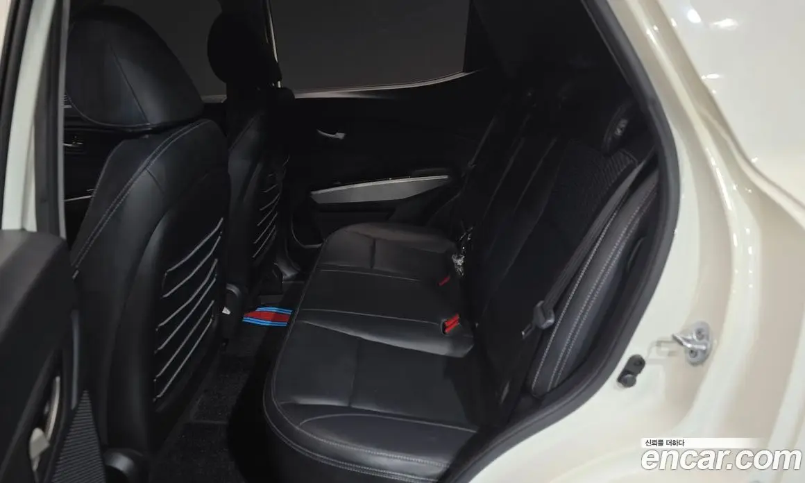SsangYong TIBOLI 2019 1.6 автомат (гидро), фото 12