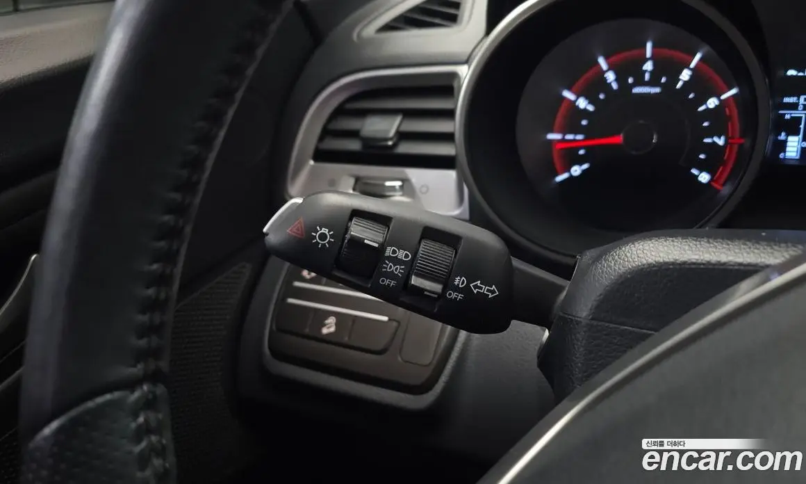 SsangYong TIBOLI 2019 1.6 автомат (гидро), фото 16