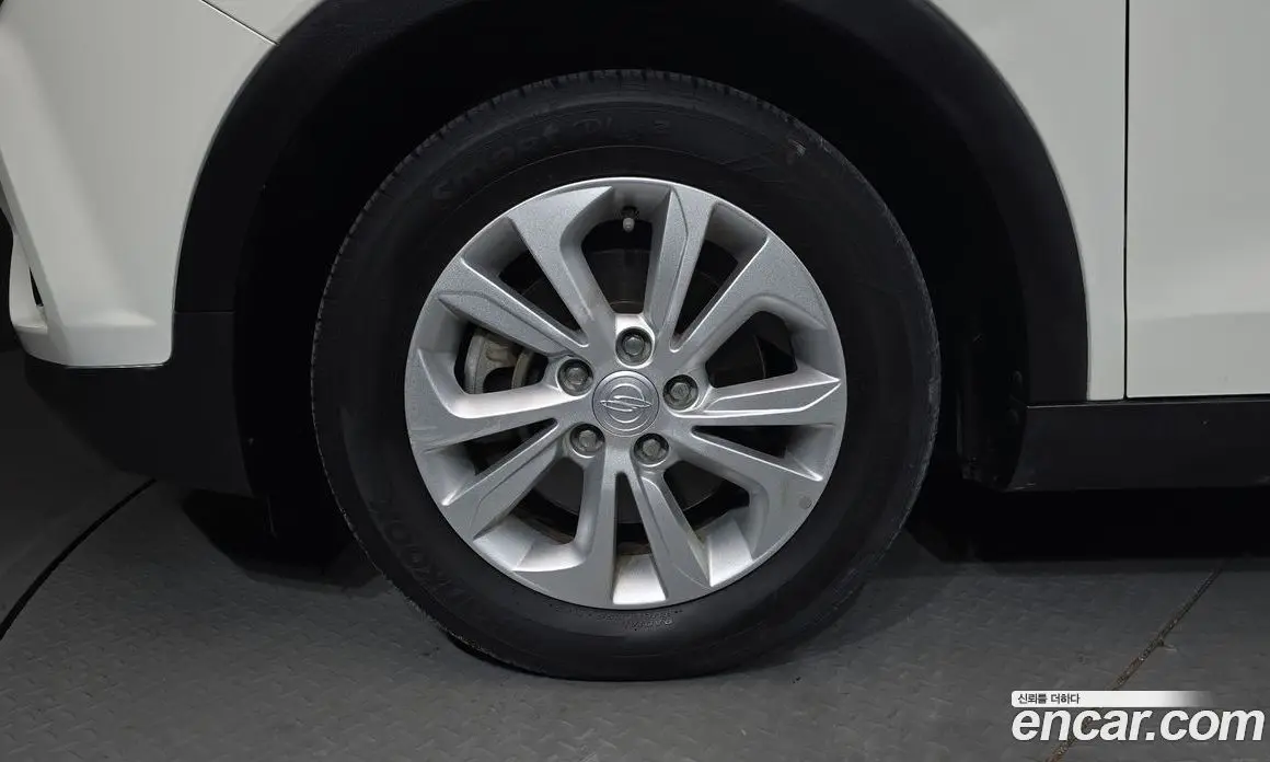 SsangYong TIBOLI 2019 1.6 автомат (гидро), фото 5