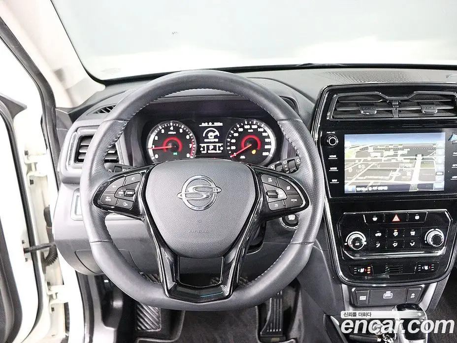 SsangYong TIBOLI 2021 1.5 автомат (гидро), фото 15