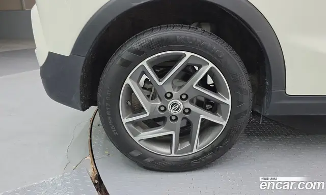 SsangYong TIBOLI 2021 1.5 автомат (гидро), миниатюра 5