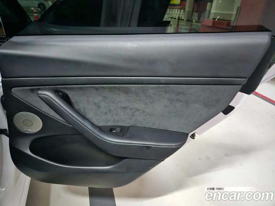 Tesla Model 3 2022 0.2 автомат (гидро), фото 16