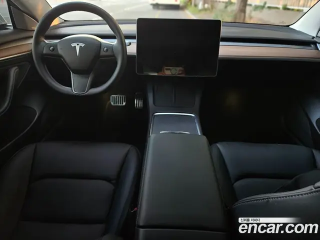 Tesla Model 3 2022 0.2 автомат (гидро), миниатюра 6