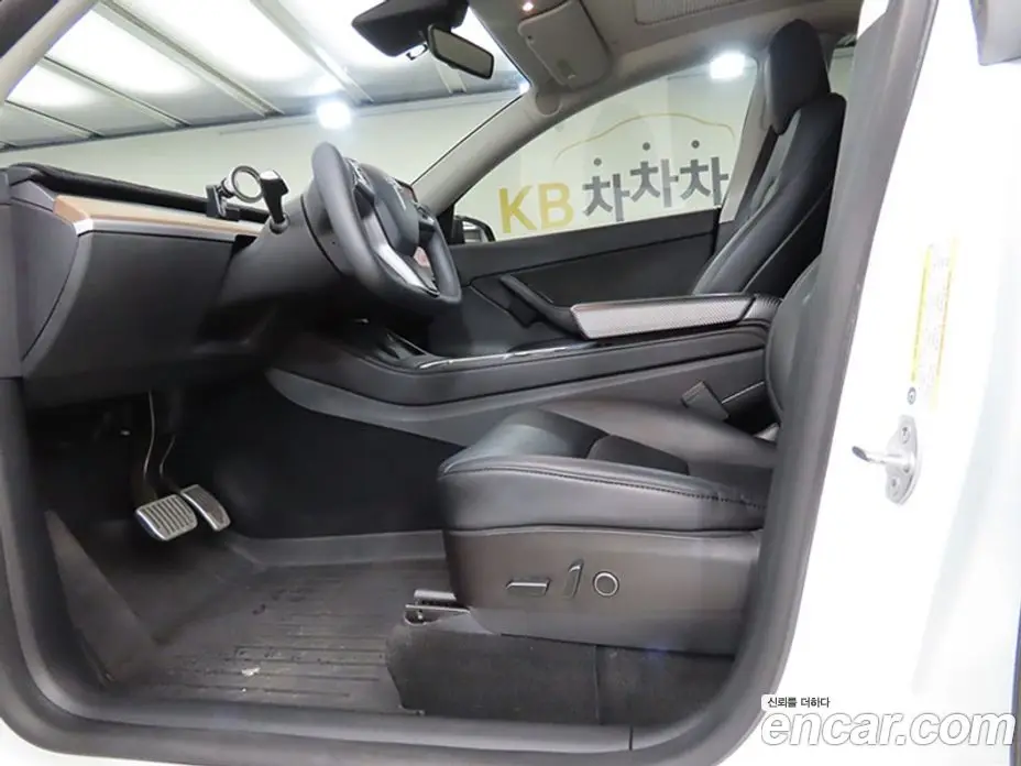Tesla Model Y 2022 автомат (гидро), фото 5