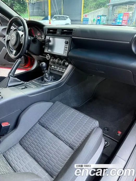 Toyota 86 2025 2.4 механика, фото 8