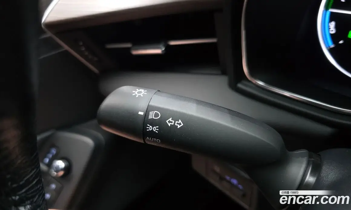 Toyota Avalon 2019 2.5 автомат (гидро), фото 23