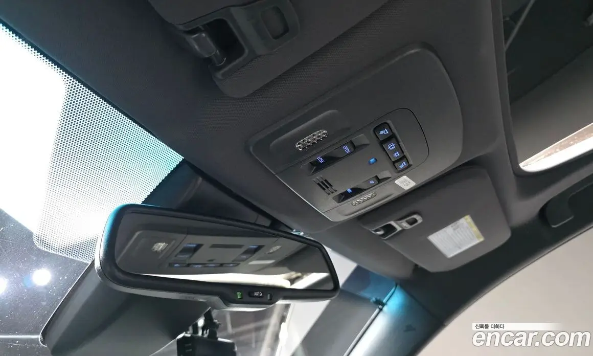 Toyota Avalon 2019 2.5 автомат (гидро), фото 29