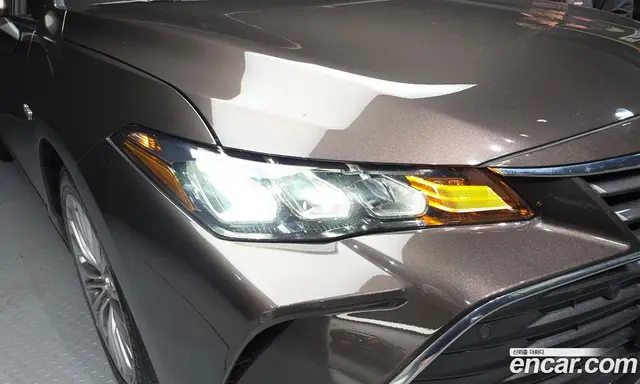 Toyota Avalon 2019 2.5 автомат (гидро), миниатюра 8