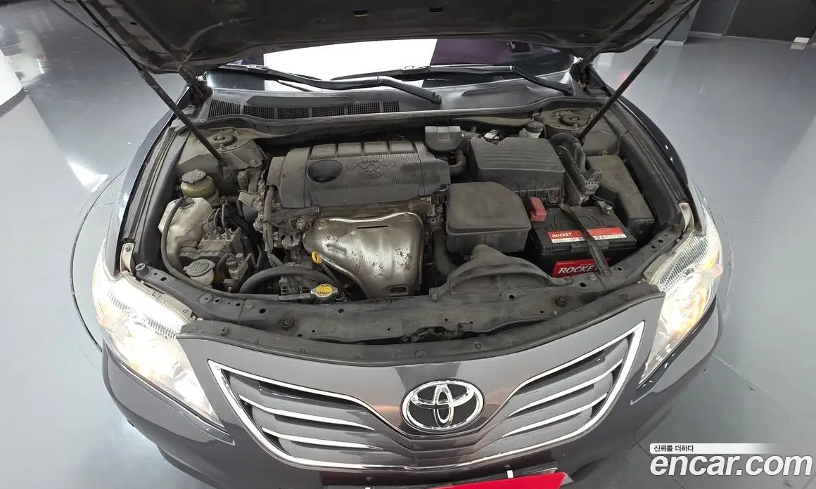 Toyota Camry 2011 2.5 автомат (гидро), фото 6