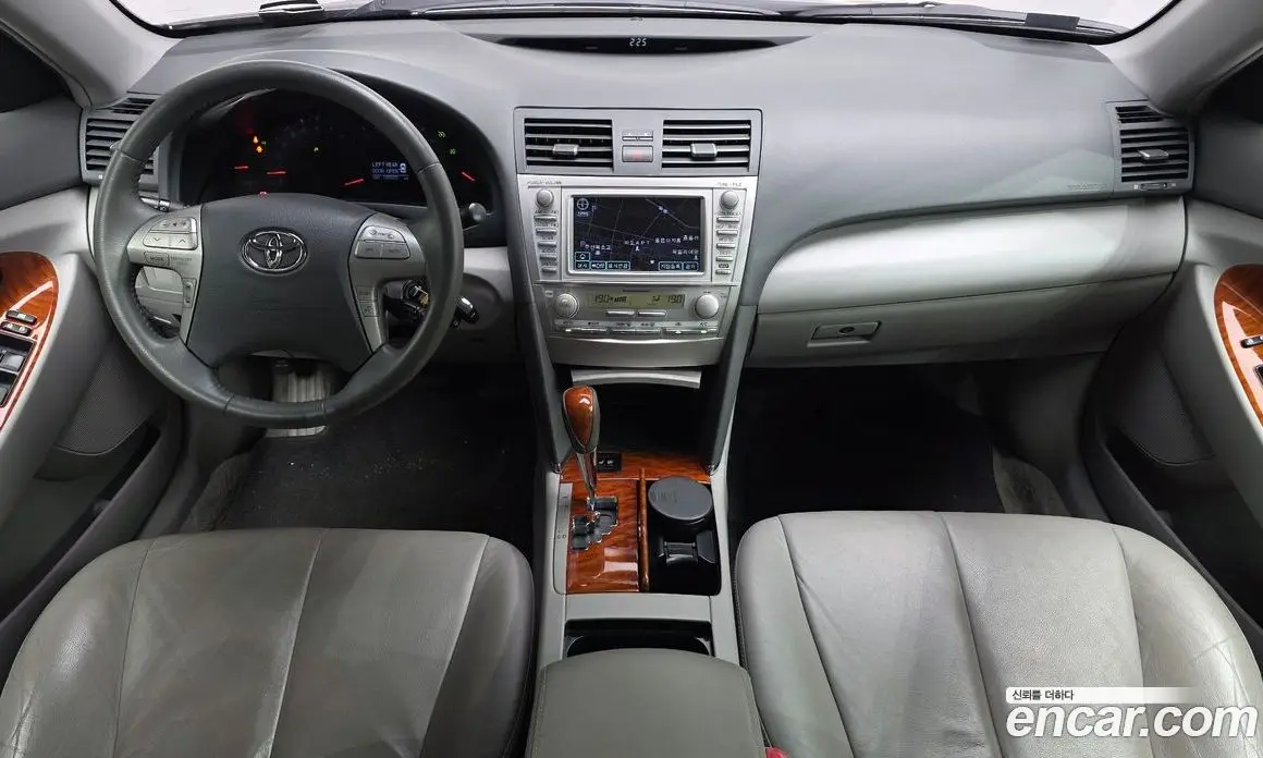 Toyota Camry 2011 2.5 автомат (гидро), фото 7