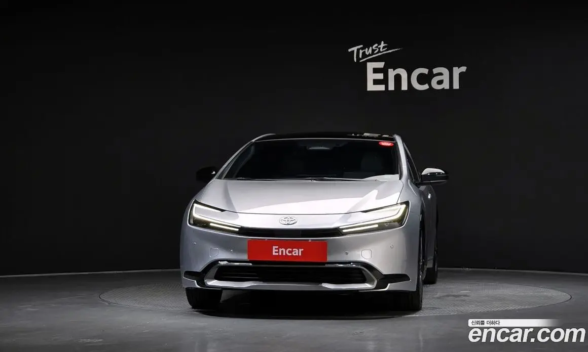 Toyota Prius 2023 2.0 автомат (гидро), фото 3