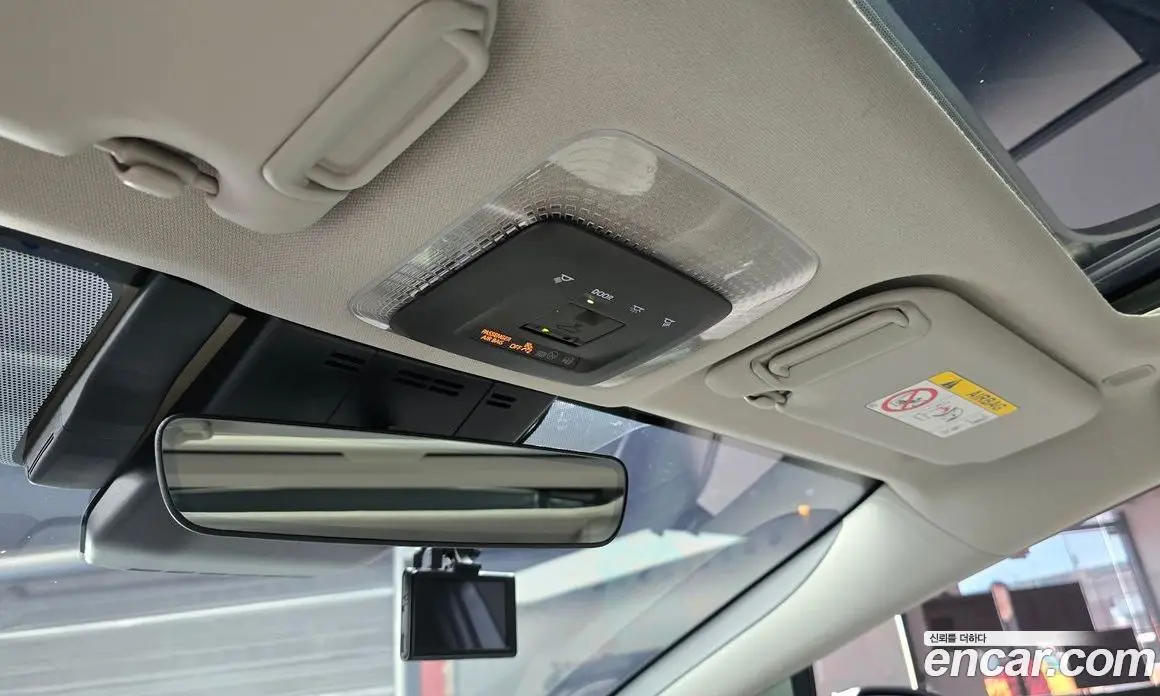 Toyota Prius 2023 2.0 автомат (гидро), фото 29