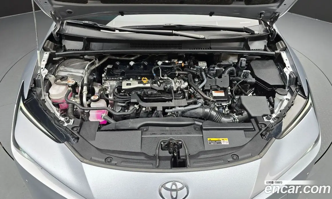Toyota Prius 2023 2.0 автомат (гидро), фото 6