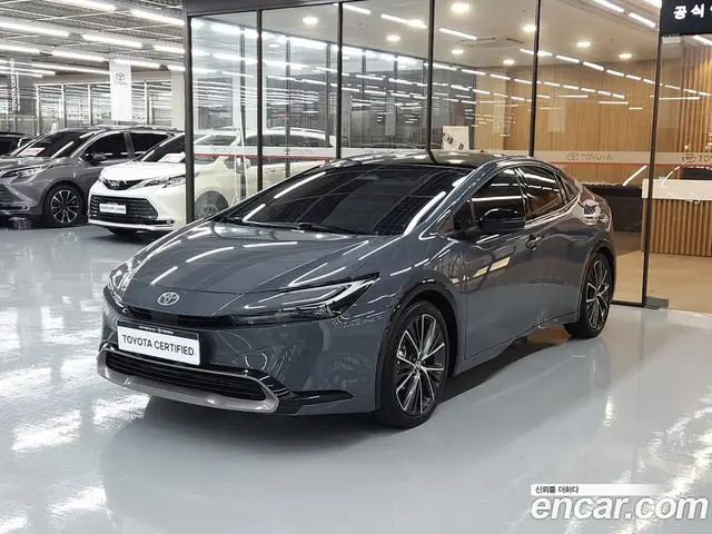 Toyota Prius, 2026, 6 866 км