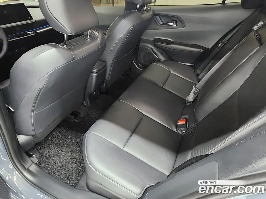 Toyota Prius 2026 2.0 автомат (робот), фото 11