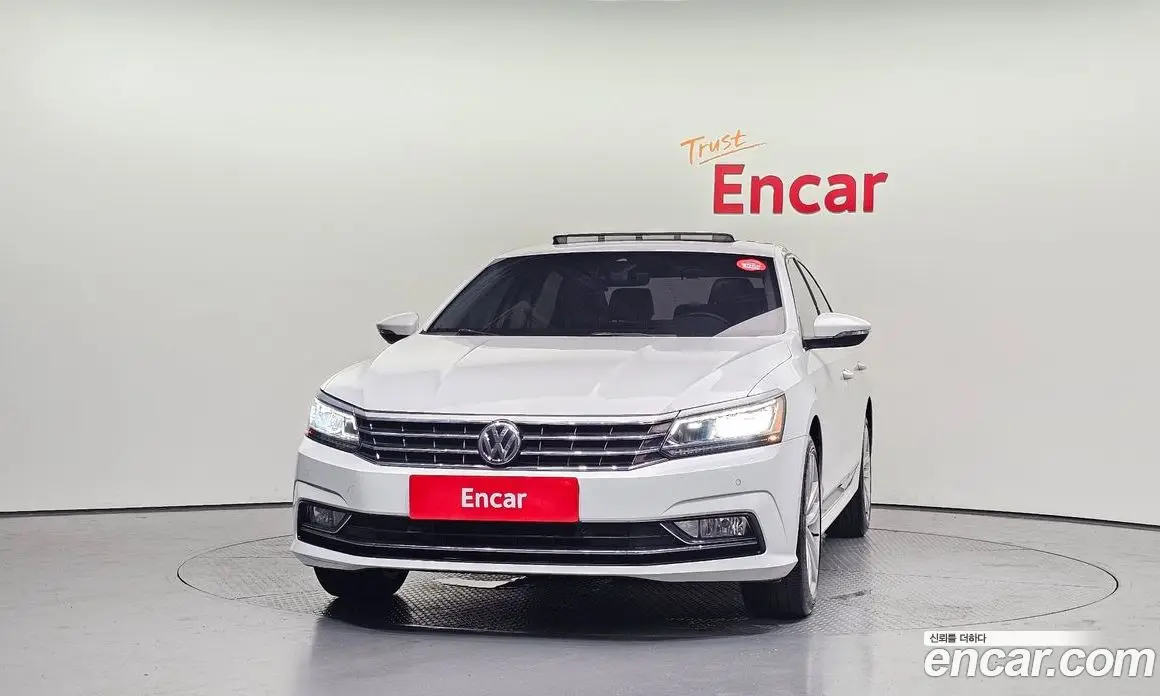 Volkswagen Passat 2018 2.0 автомат (гидро), фото 3