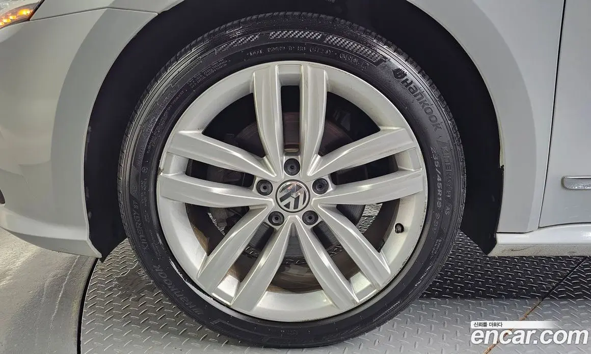 Volkswagen Passat 2018 2.0 автомат (гидро), фото 5
