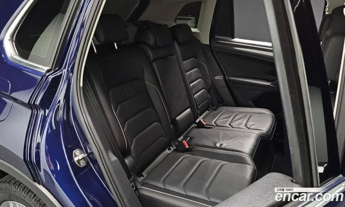Volkswagen Tiguan 2018 2.0 автомат (гидро), фото 15