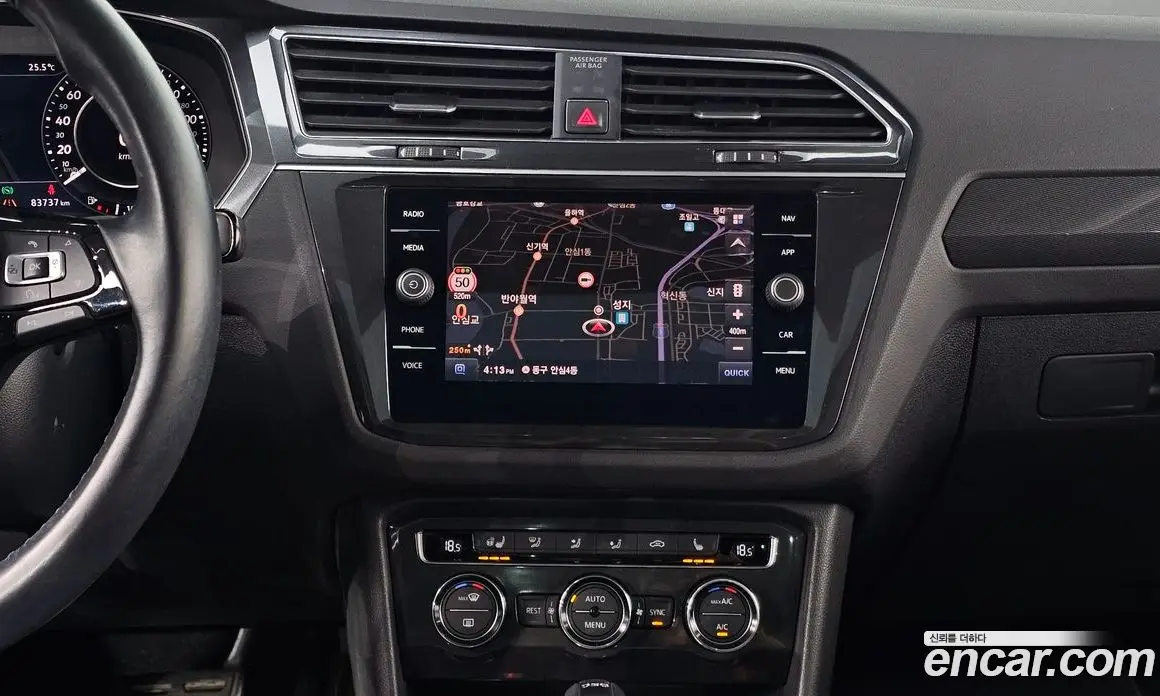 Volkswagen Tiguan 2018 2.0 автомат (гидро), фото 20