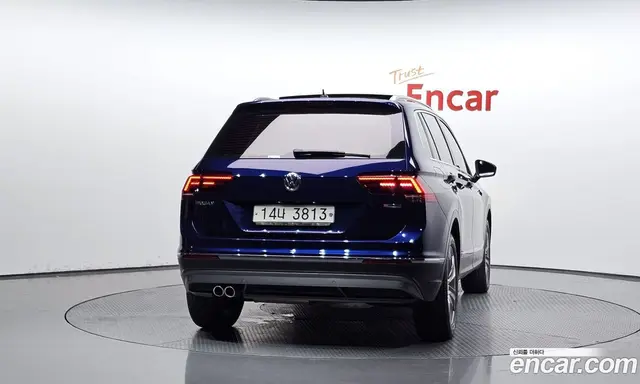Volkswagen Tiguan 2018 2.0 автомат (гидро), миниатюра 3