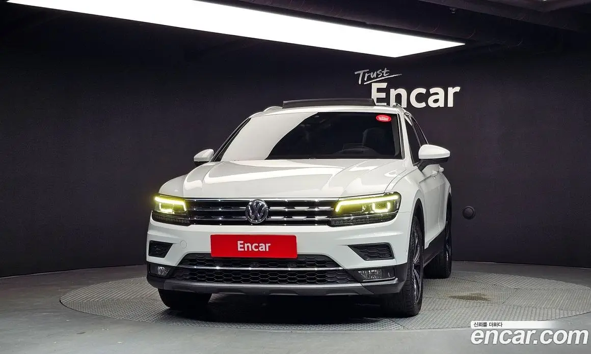 Volkswagen Tiguan 2018 2.0 автомат (гидро), фото 3