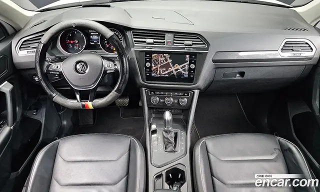 Volkswagen Tiguan 2018 2.0 автомат (гидро), миниатюра 7