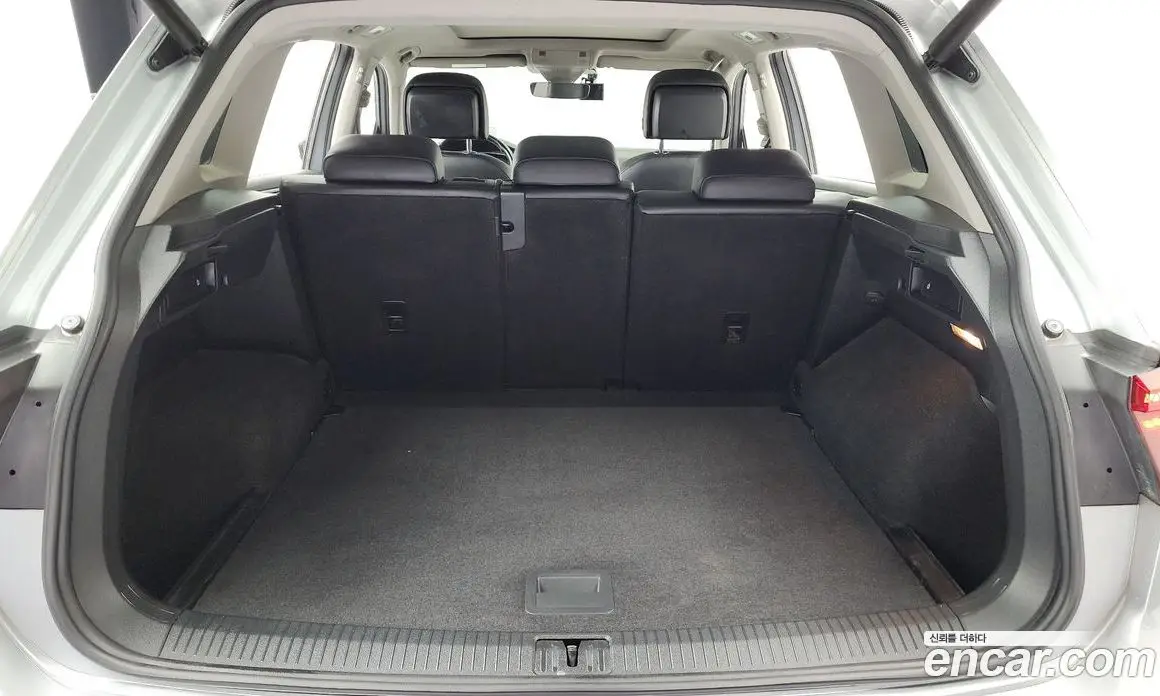 Volkswagen Tiguan 2018 2.0 автомат (гидро), фото 20
