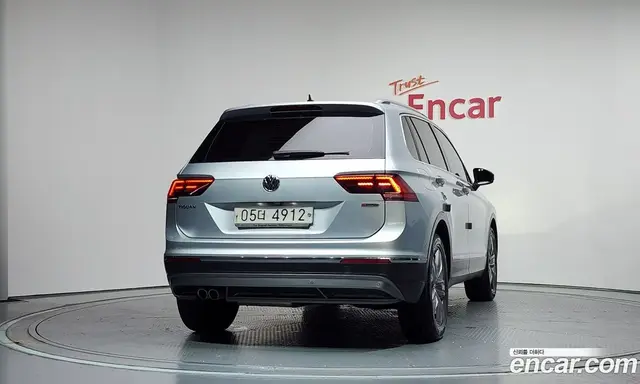 Volkswagen Tiguan 2018 2.0 автомат (гидро), миниатюра 4