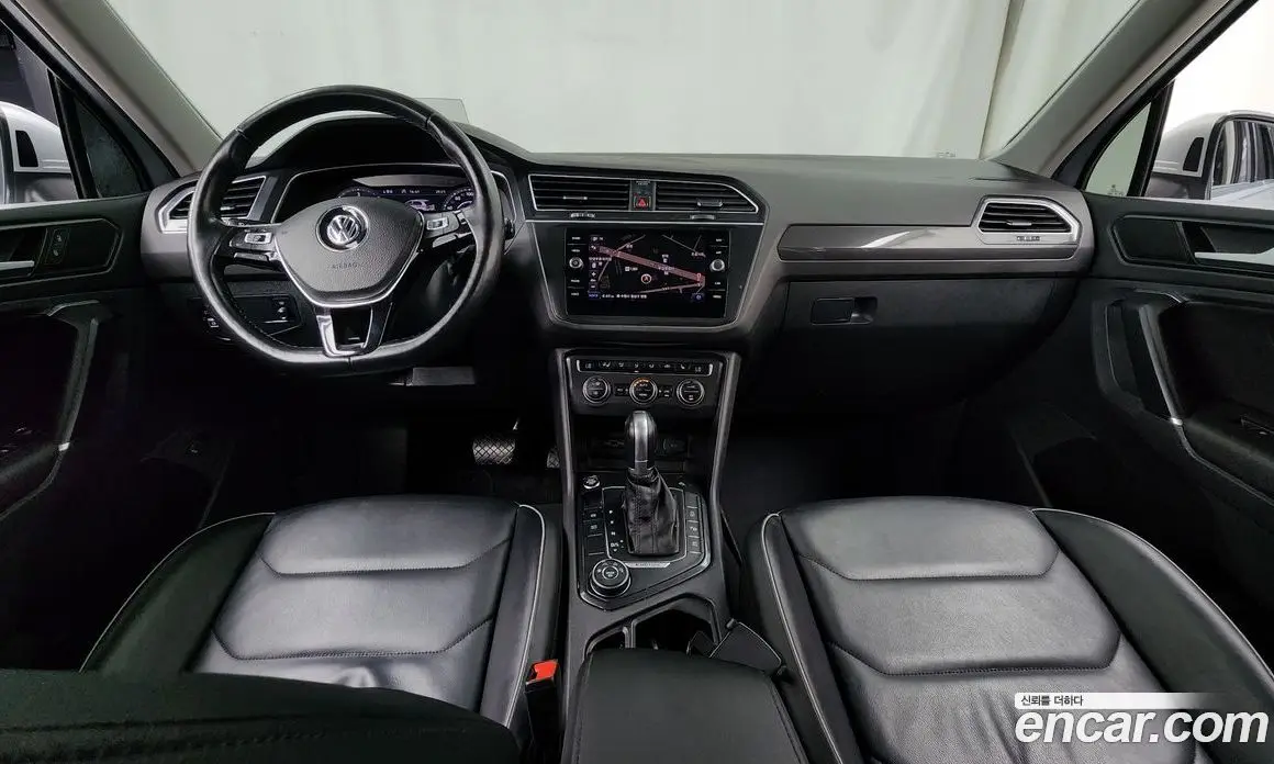 Volkswagen Tiguan 2018 2.0 автомат (гидро), фото 7