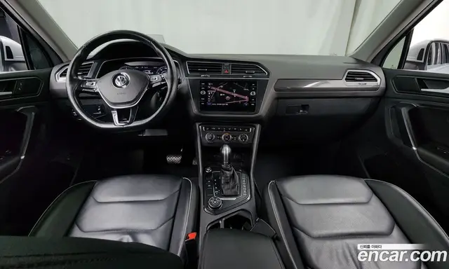 Volkswagen Tiguan 2018 2.0 автомат (гидро), миниатюра 7