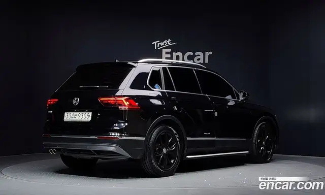 Volkswagen Tiguan 2020 2.0 автомат (гидро), миниатюра 2