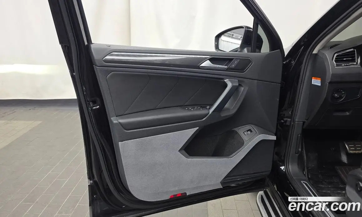 Volkswagen Tiguan 2020 2.0 автомат (гидро), фото 14