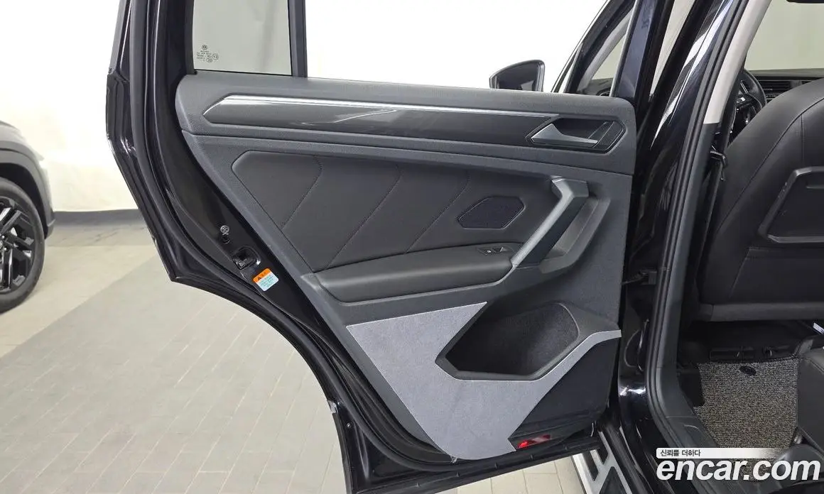 Volkswagen Tiguan 2020 2.0 автомат (гидро), фото 15