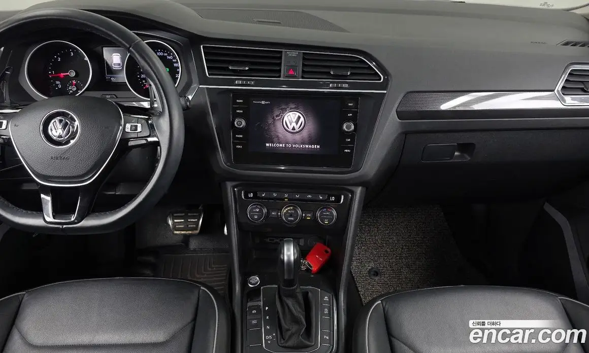 Volkswagen Tiguan 2020 2.0 автомат (гидро), фото 20