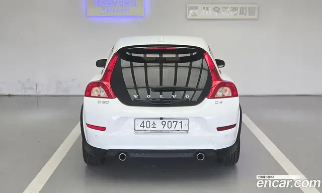 Volvo C30 2012 2.0 автомат (гидро), миниатюра 4