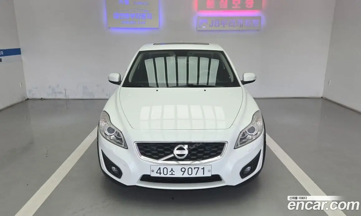Volvo C30 2012 2.0 автомат (гидро), фото 8