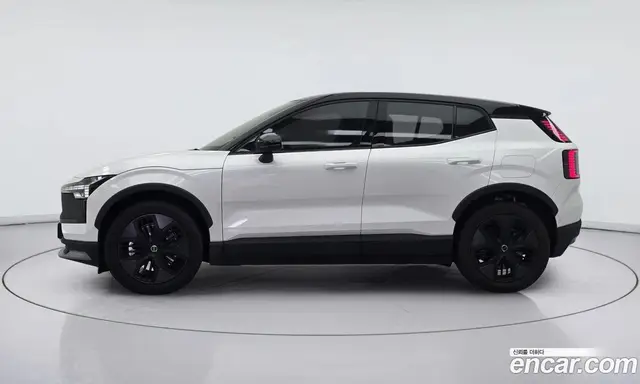 Volvo EX30 2025 0.2 автомат (гидро), миниатюра 3
