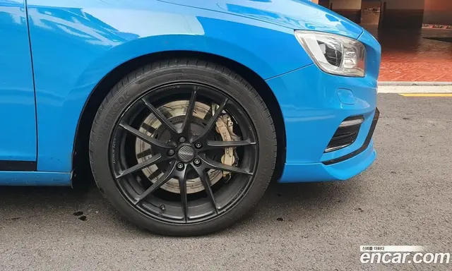 Volvo S60 2017 2.0 автомат (гидро), миниатюра 8