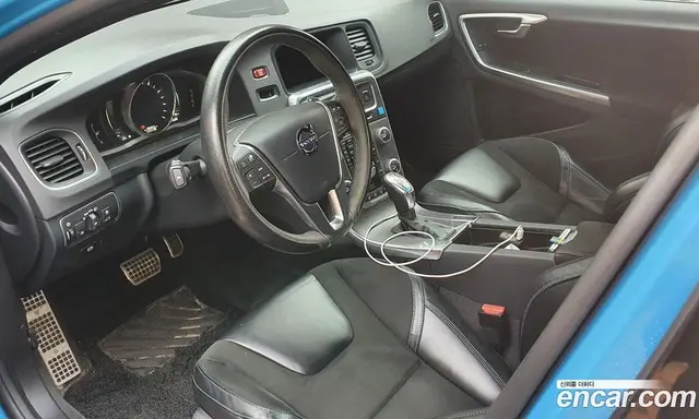 Volvo S60 2017 2.0 автомат (гидро), миниатюра 10