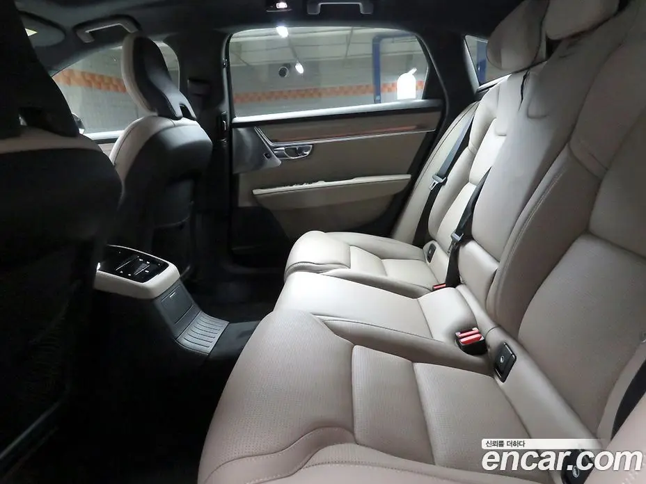 Volvo S90 2026 2.0 автомат (гидро), фото 13