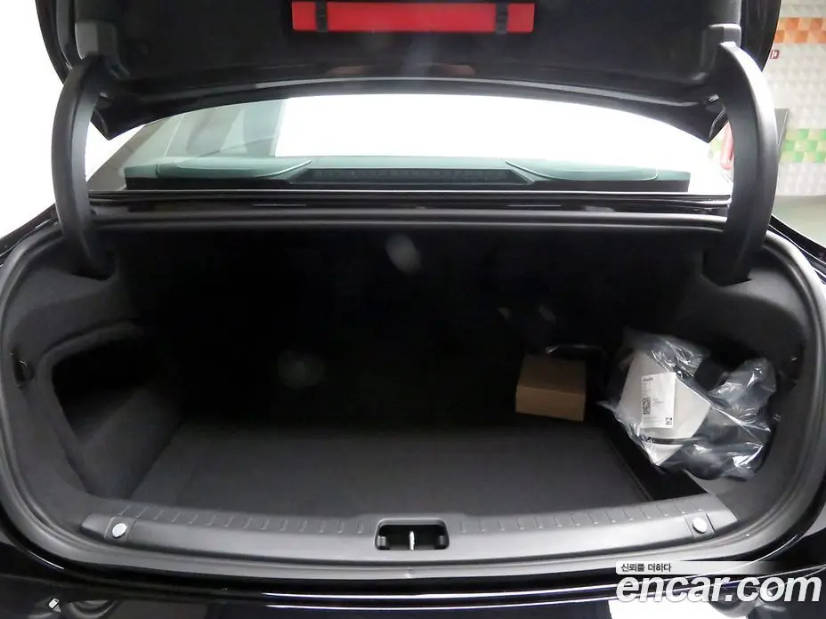Volvo S90 2026 2.0 автомат (гидро), фото 20