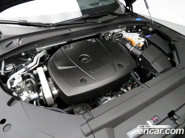 Volvo S90 2026 2.0 автомат (гидро), миниатюра 7