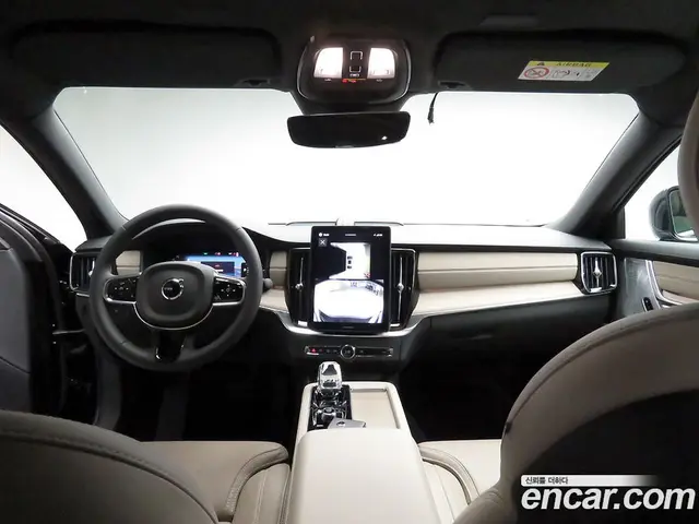 Volvo S90 2026 2.0 автомат (гидро), миниатюра 10