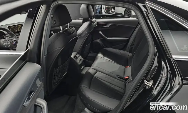 Audi A4 2019 2.0 автомат (гидро), миниатюра 12