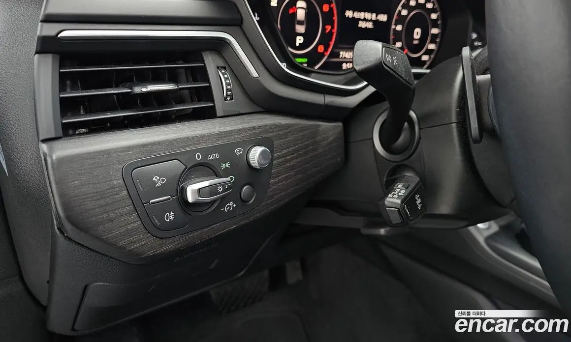 Audi A4 2019 2.0 автомат (гидро), фото 18 Audi A4 2019 2.0 автомат (гидро), фото 18