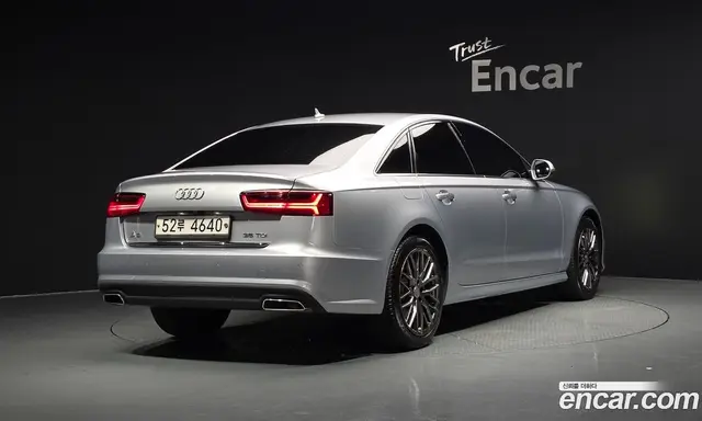 Audi A6 2018 2.0 автомат (гидро), миниатюра 2