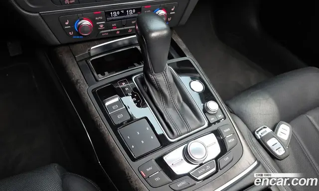Audi A6 2018 2.0 автомат (гидро), миниатюра 12
