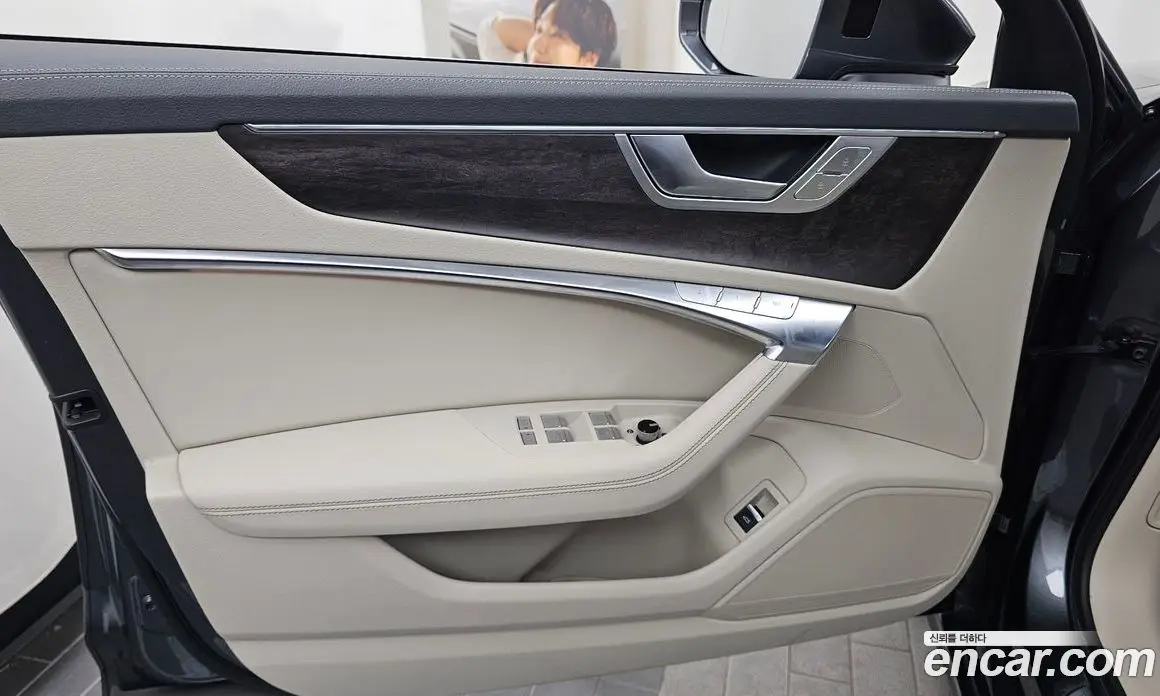 Audi A6 2021 3.0 автомат (гидро), фото 14